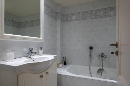 bathroom_1