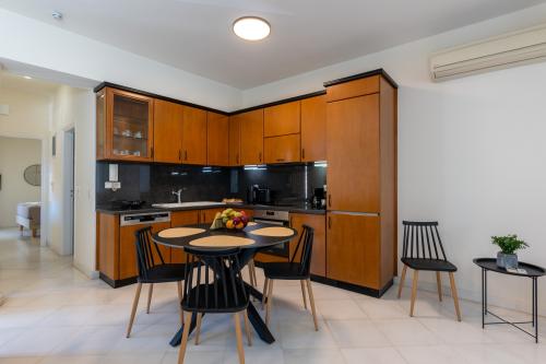 only_kitchen